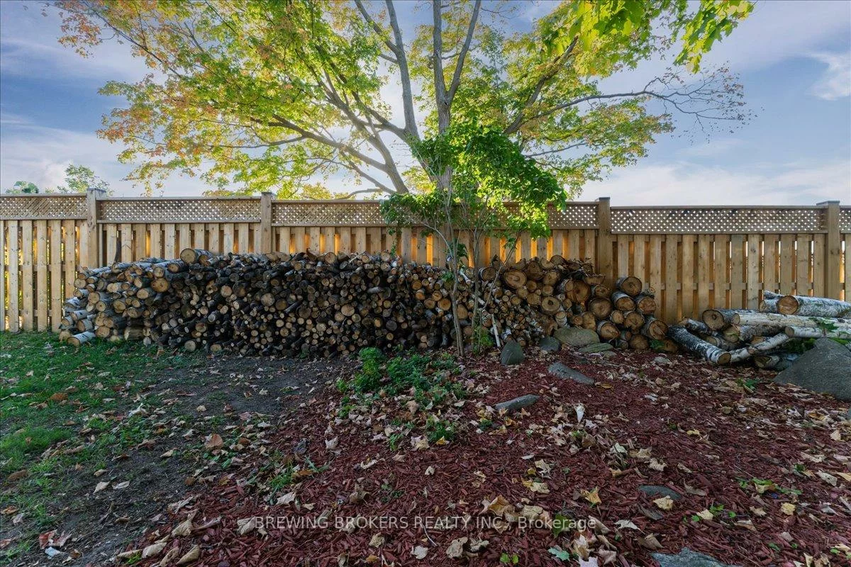 261, Nelson, Stroud, Innisfil