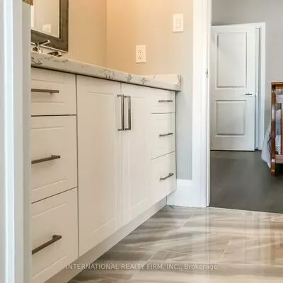 652, Park, Alcona, Innisfil