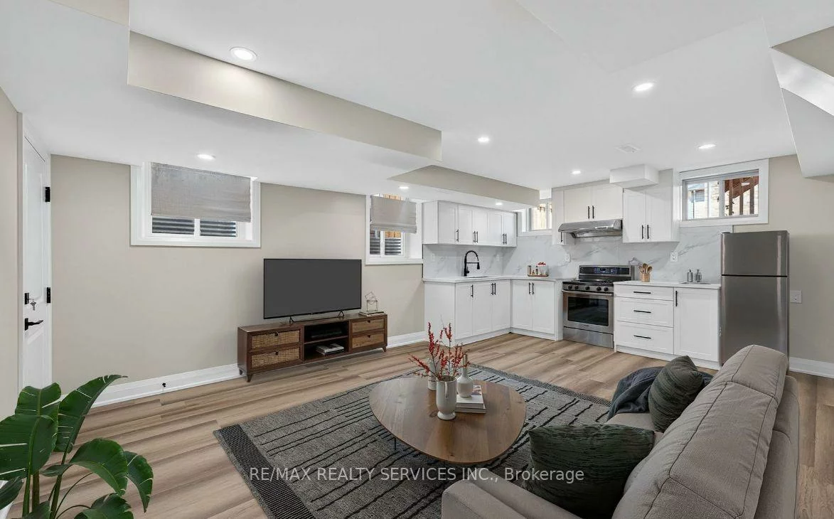 1378, Broderick, Alcona, Innisfil