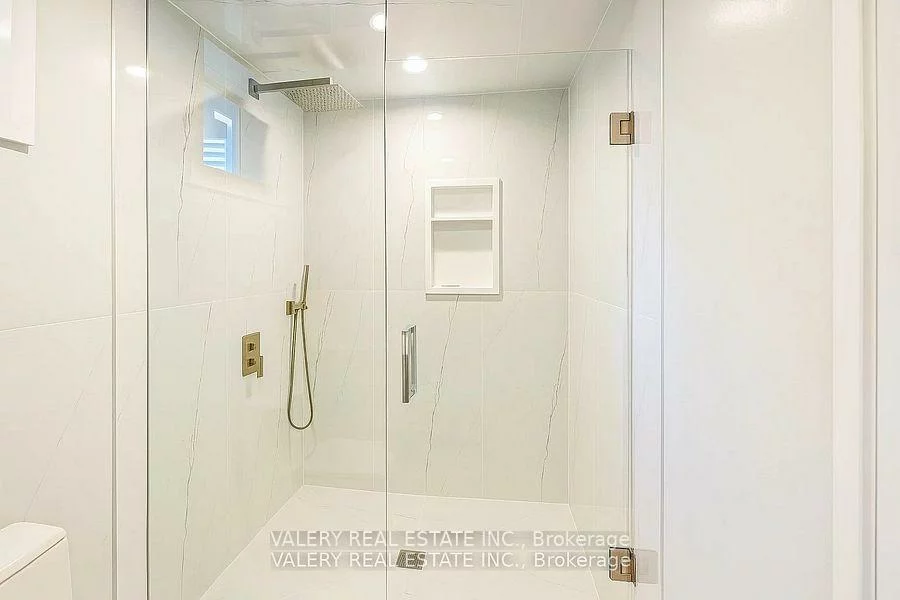 1038, Hardy, Lefroy, Innisfil