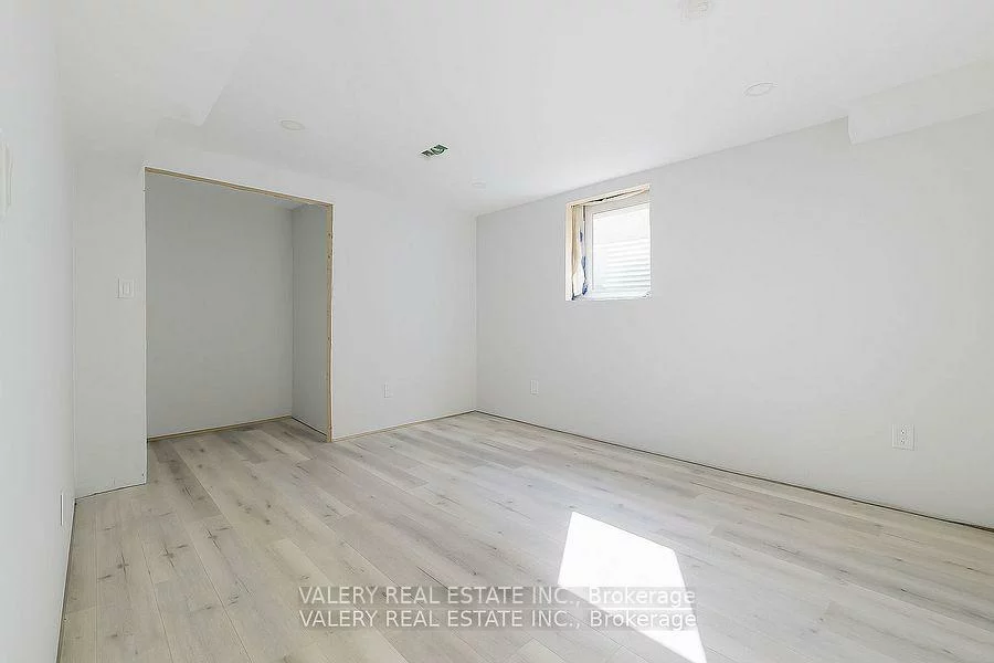 1038, Hardy, Lefroy, Innisfil