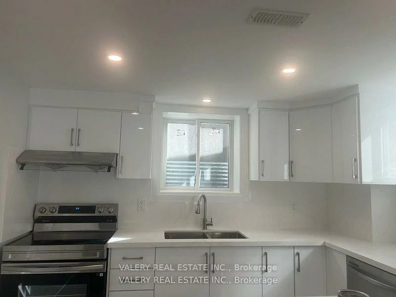 1038, Hardy, Lefroy, Innisfil