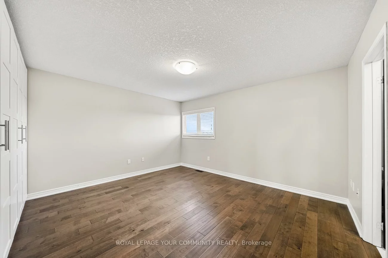 1821, Lamstone, Alcona, Innisfil