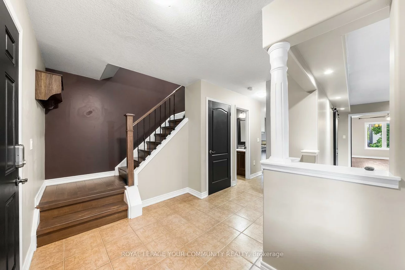 1821, Lamstone, Alcona, Innisfil