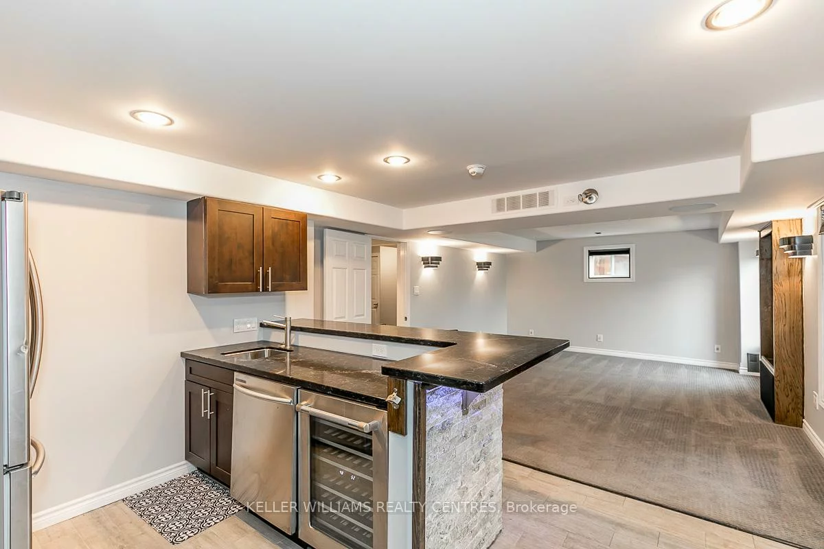 1381, Hunter, Alcona, Innisfil