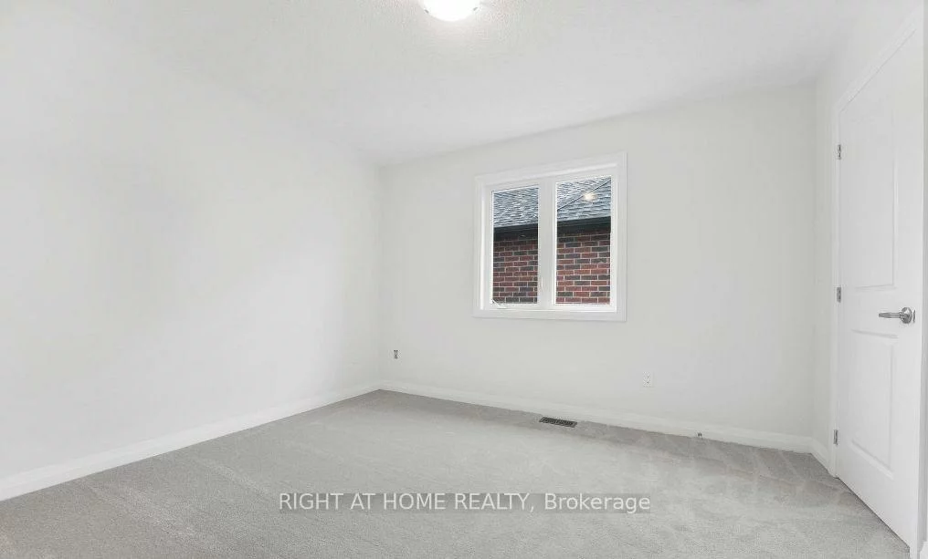 1372, Harrington, Lefroy, Innisfil