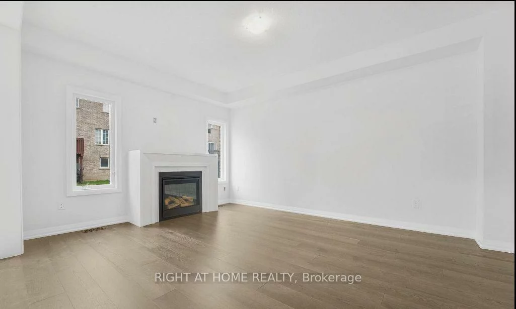 1372, Harrington, Lefroy, Innisfil