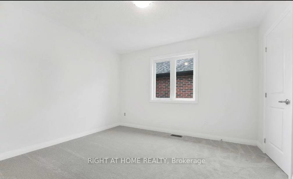 1372, Harrington, Lefroy, Innisfil