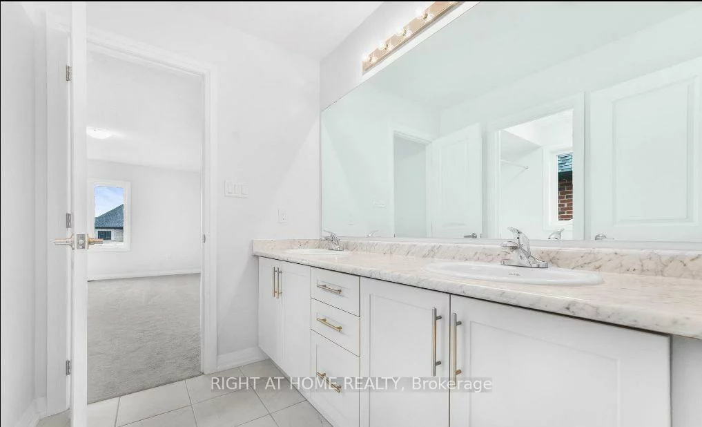 1372, Harrington, Lefroy, Innisfil