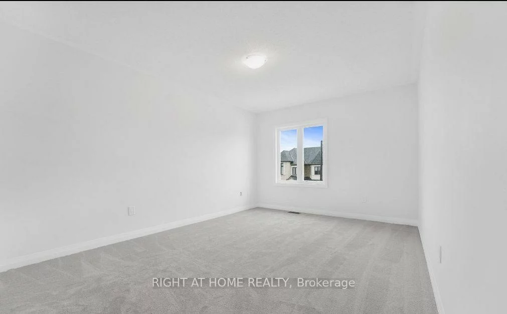 1372, Harrington, Lefroy, Innisfil