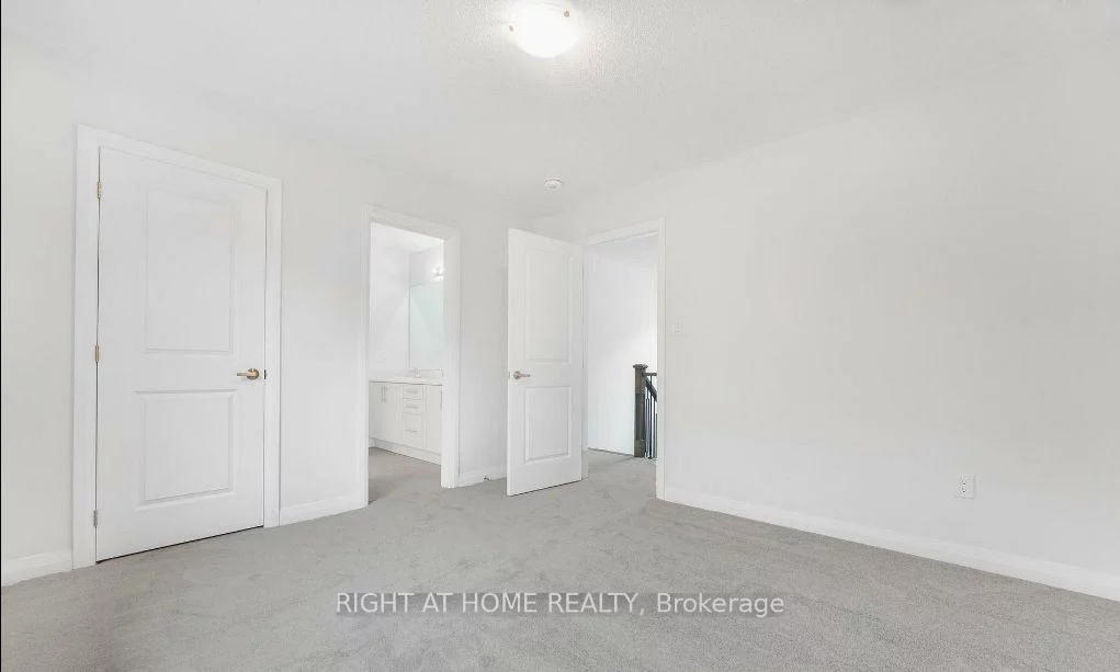 1372, Harrington, Lefroy, Innisfil