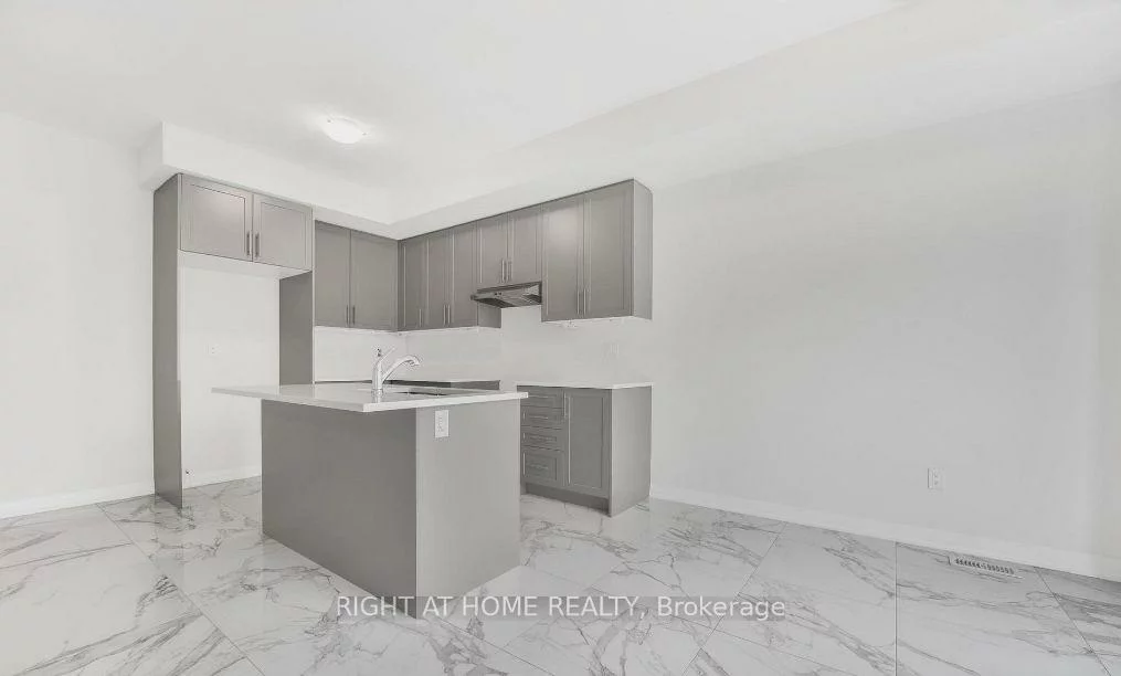 1372, Harrington, Lefroy, Innisfil