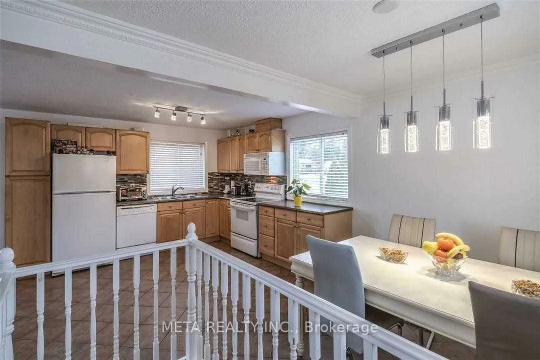 2267, 25th Side, Alcona, Innisfil