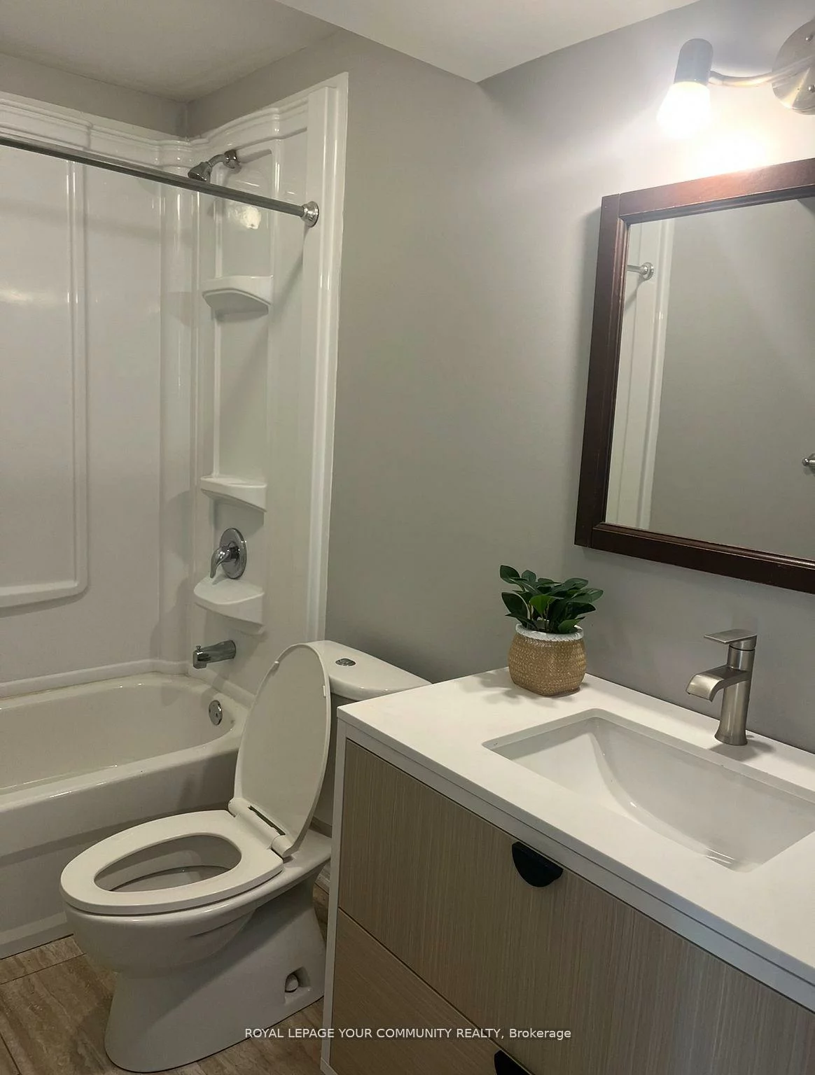 1385, Hunter, Alcona, Innisfil