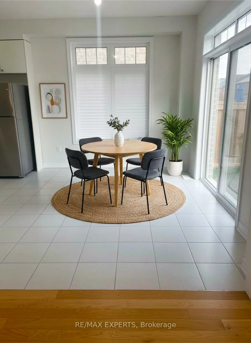 983, Barton, Rural Innisfil, Innisfil