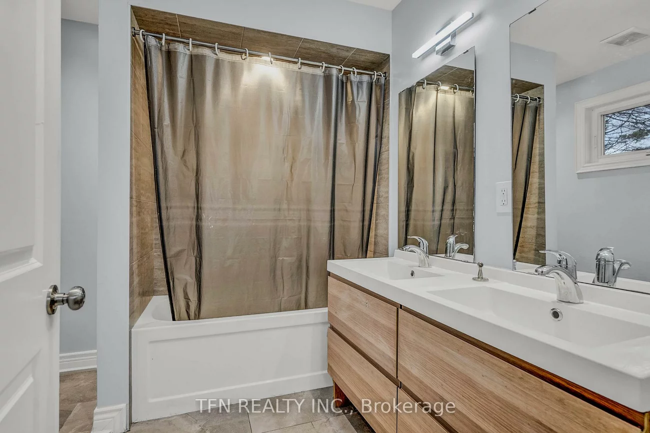 986, Robinson, Rural Innisfil, Innisfil