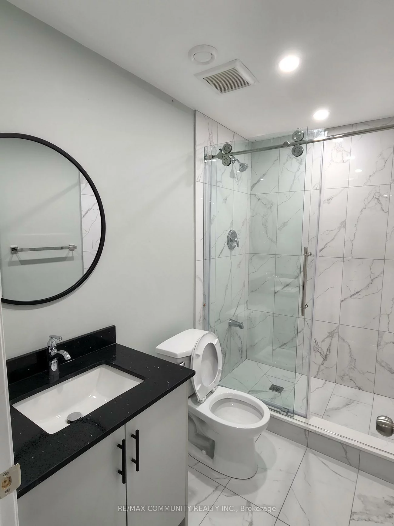 802, Cedarvale, Alcona, Innisfil