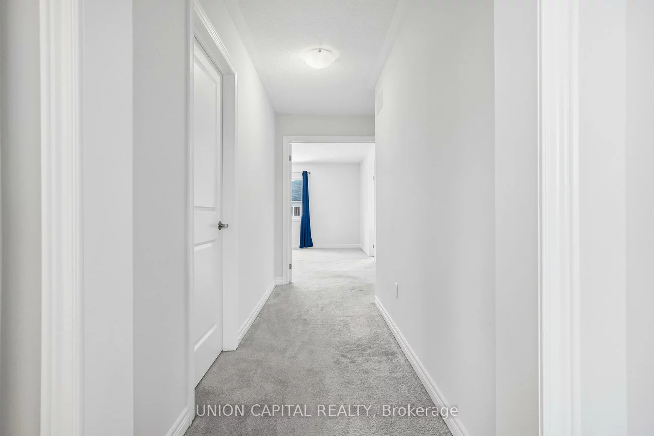 943, Larter, Alcona, Innisfil