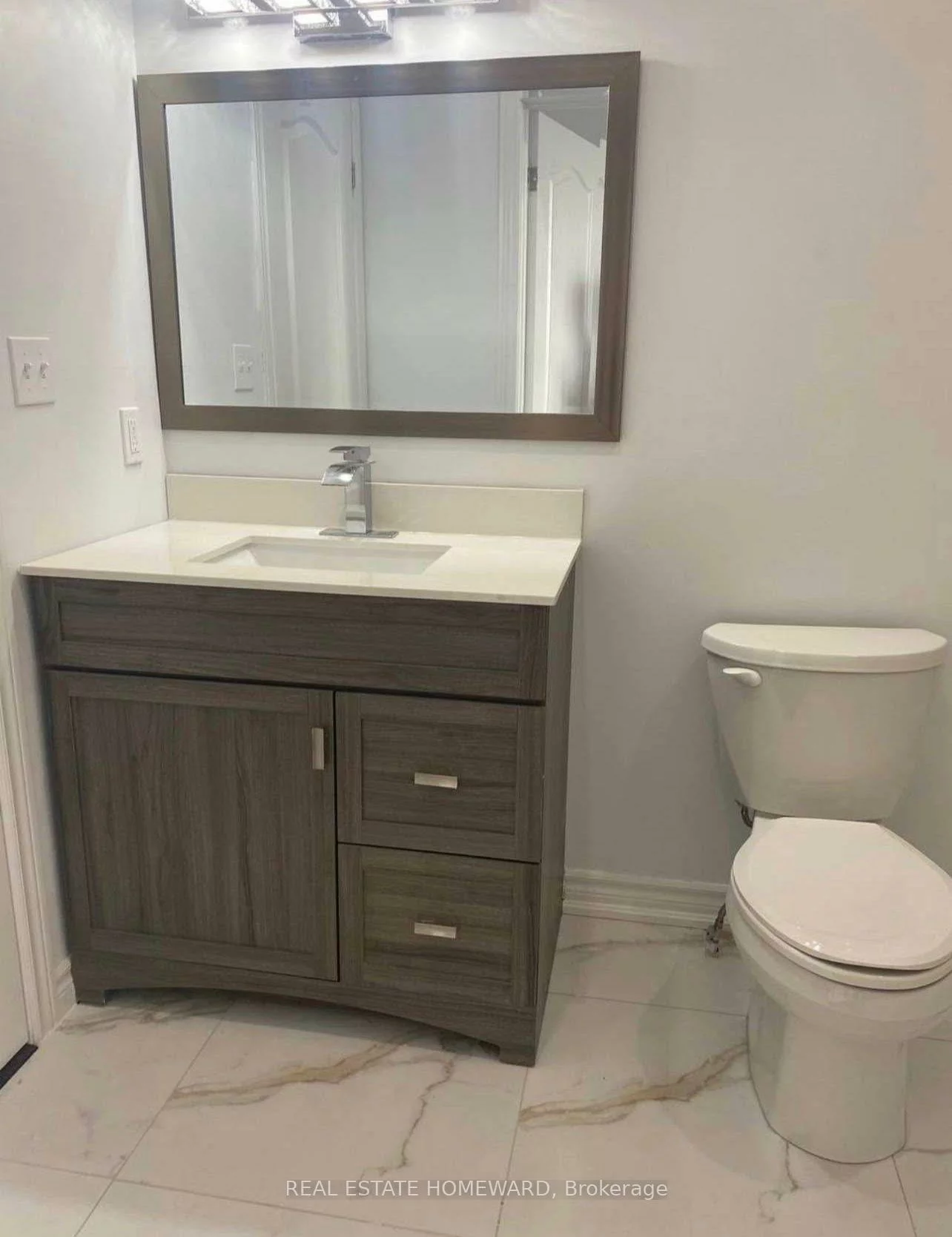 1226, Leslie, Alcona, Innisfil