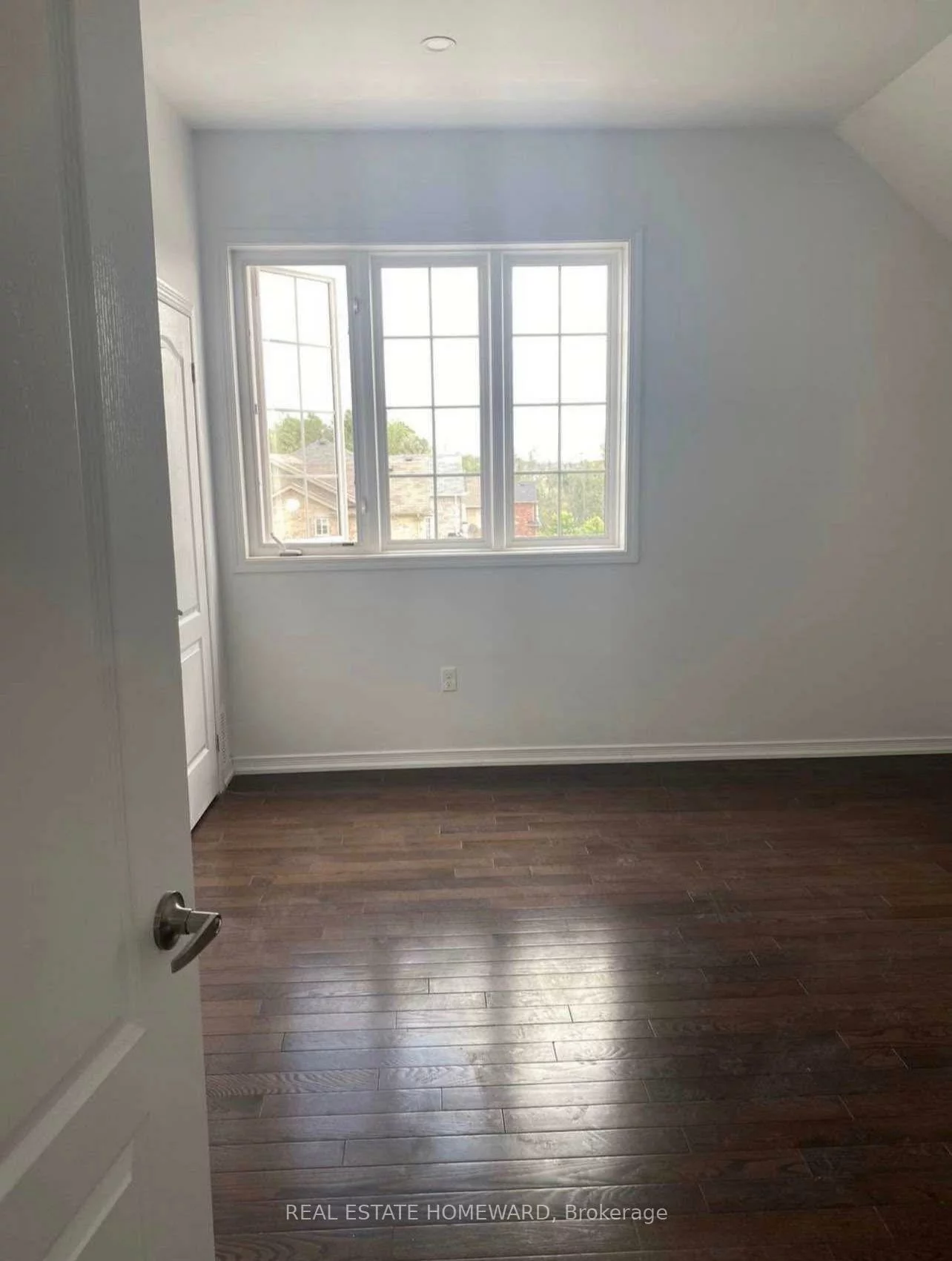 1226, Leslie, Alcona, Innisfil