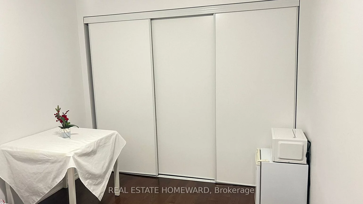 1226, Leslie, Alcona, Innisfil