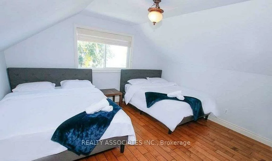 1737, Cedar Grove, Alcona, Innisfil