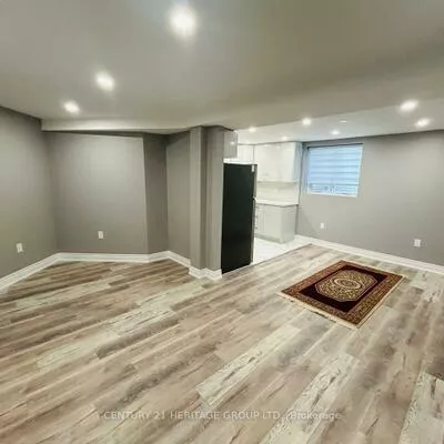 1120, Leslie, Alcona, Innisfil