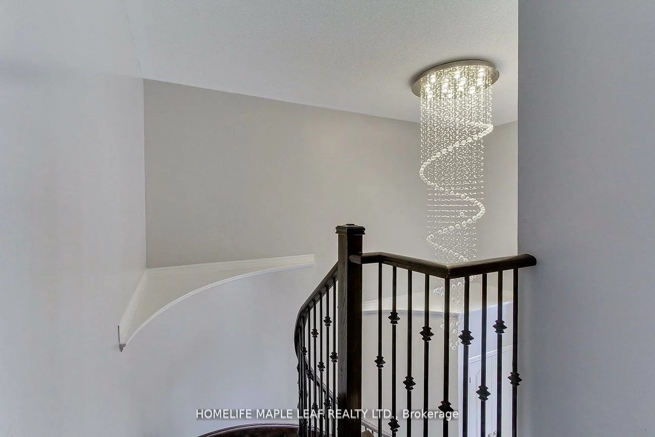 2180, Dawson, Alcona, Innisfil