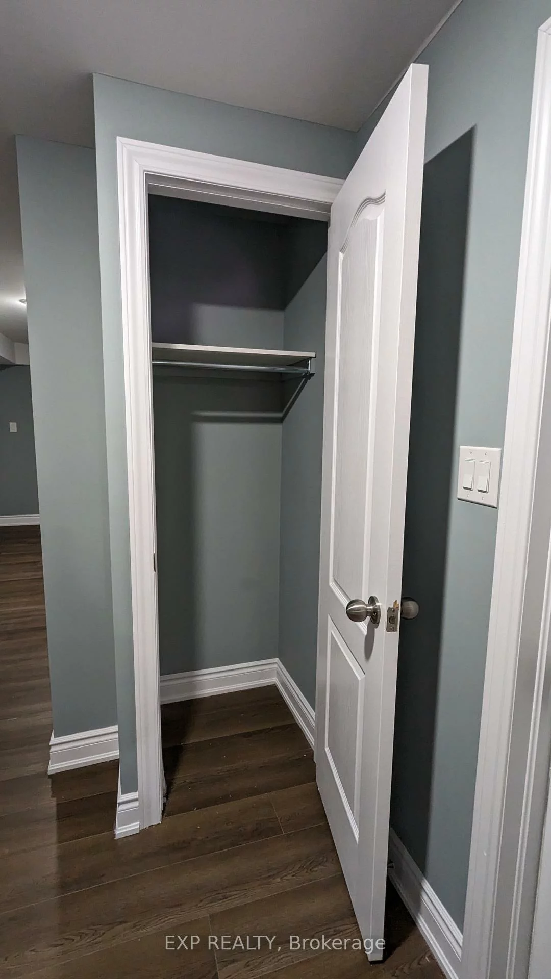 1436, Tomkins, Alcona, Innisfil