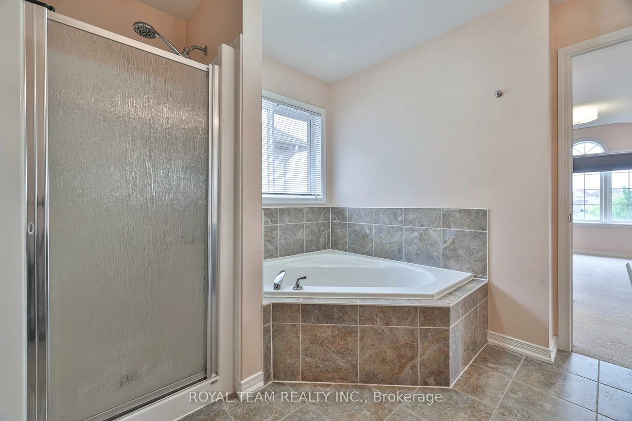 1398, Hunter, Alcona, Innisfil