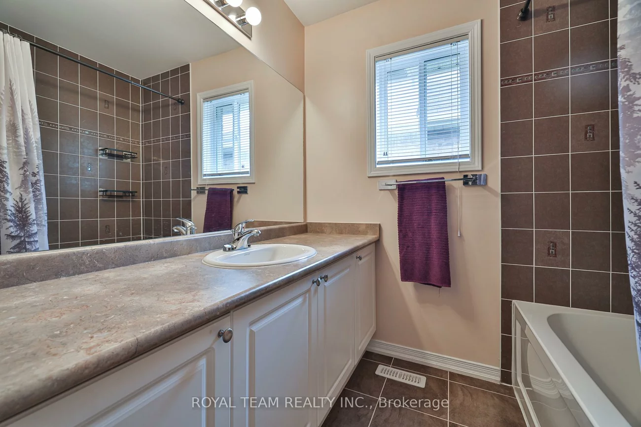 1398, Hunter, Alcona, Innisfil