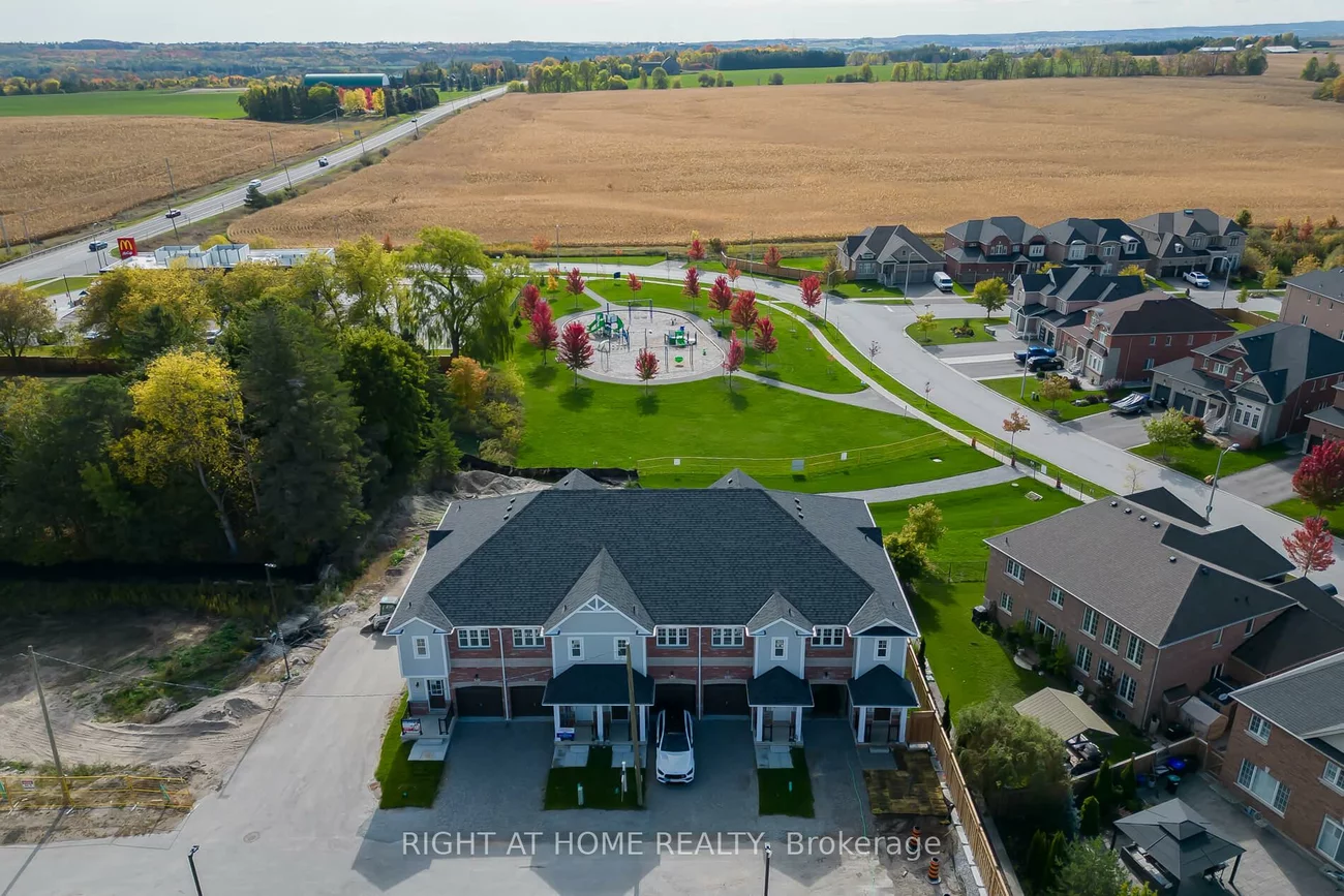 19, Ravenscraig, Cookstown, Innisfil