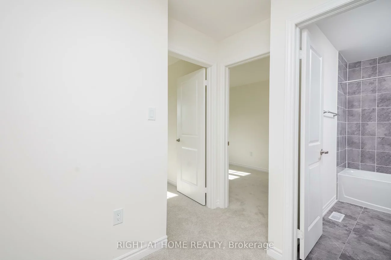 19, Ravenscraig, Cookstown, Innisfil