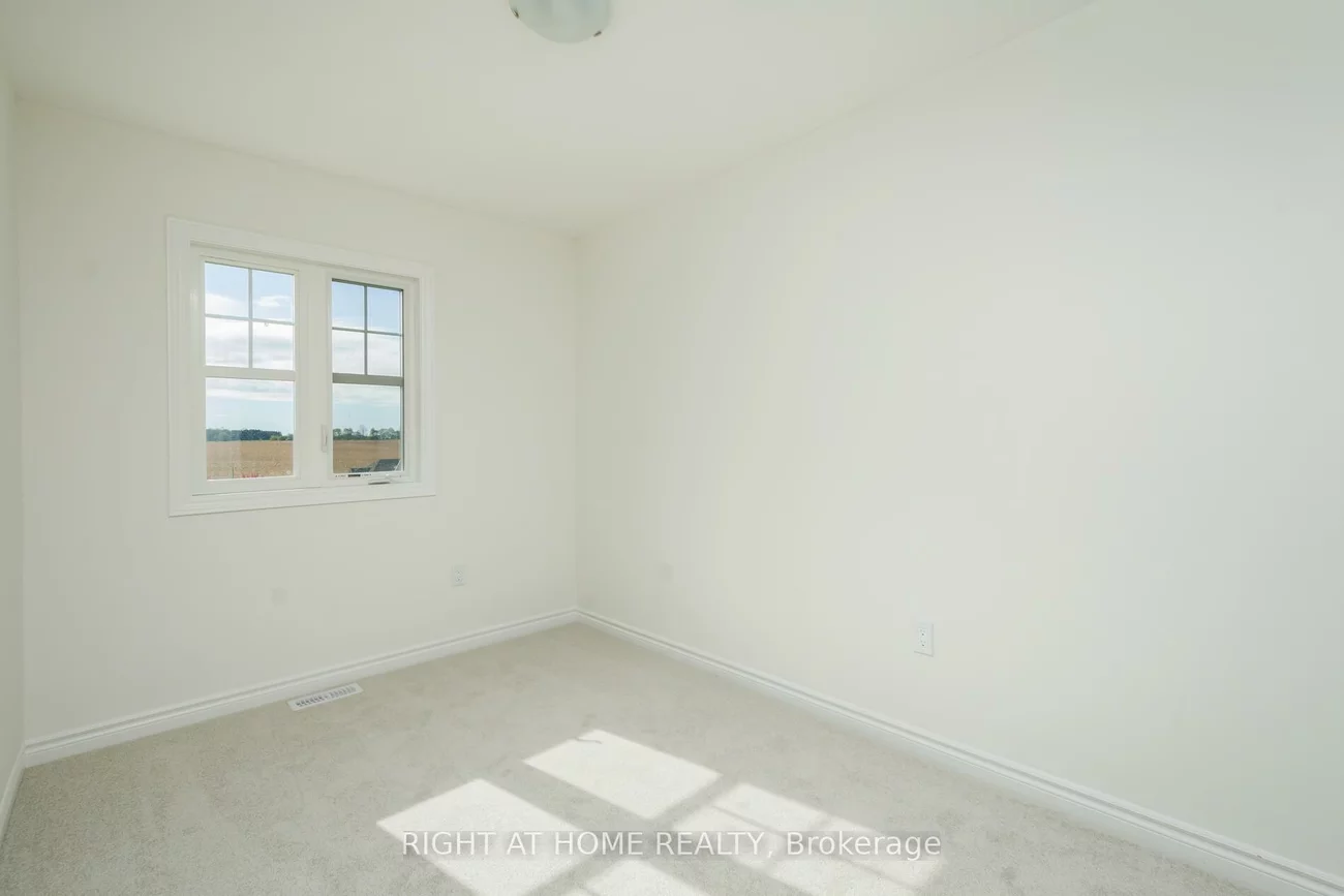 19, Ravenscraig, Cookstown, Innisfil