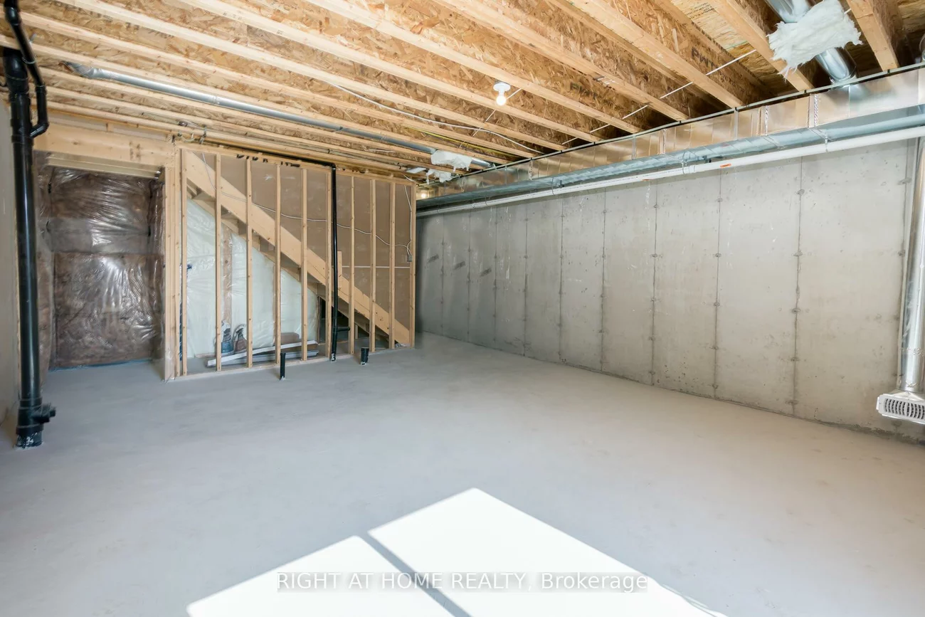 19, Ravenscraig, Cookstown, Innisfil