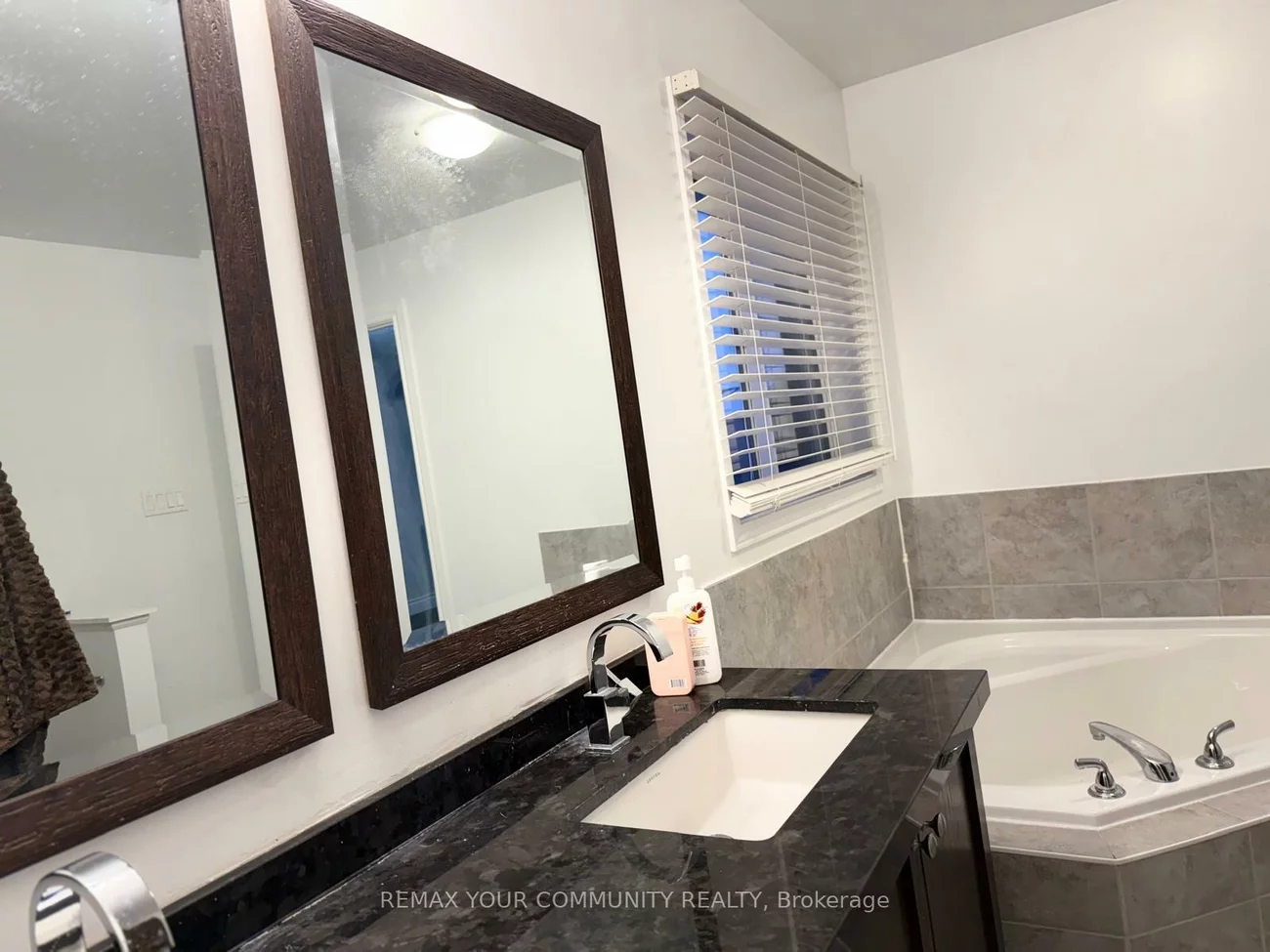 1417, Sheldon, Alcona, Innisfil