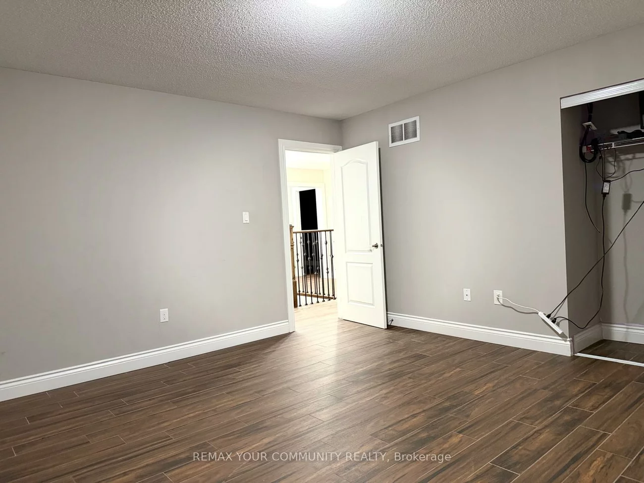 1417, Sheldon, Alcona, Innisfil