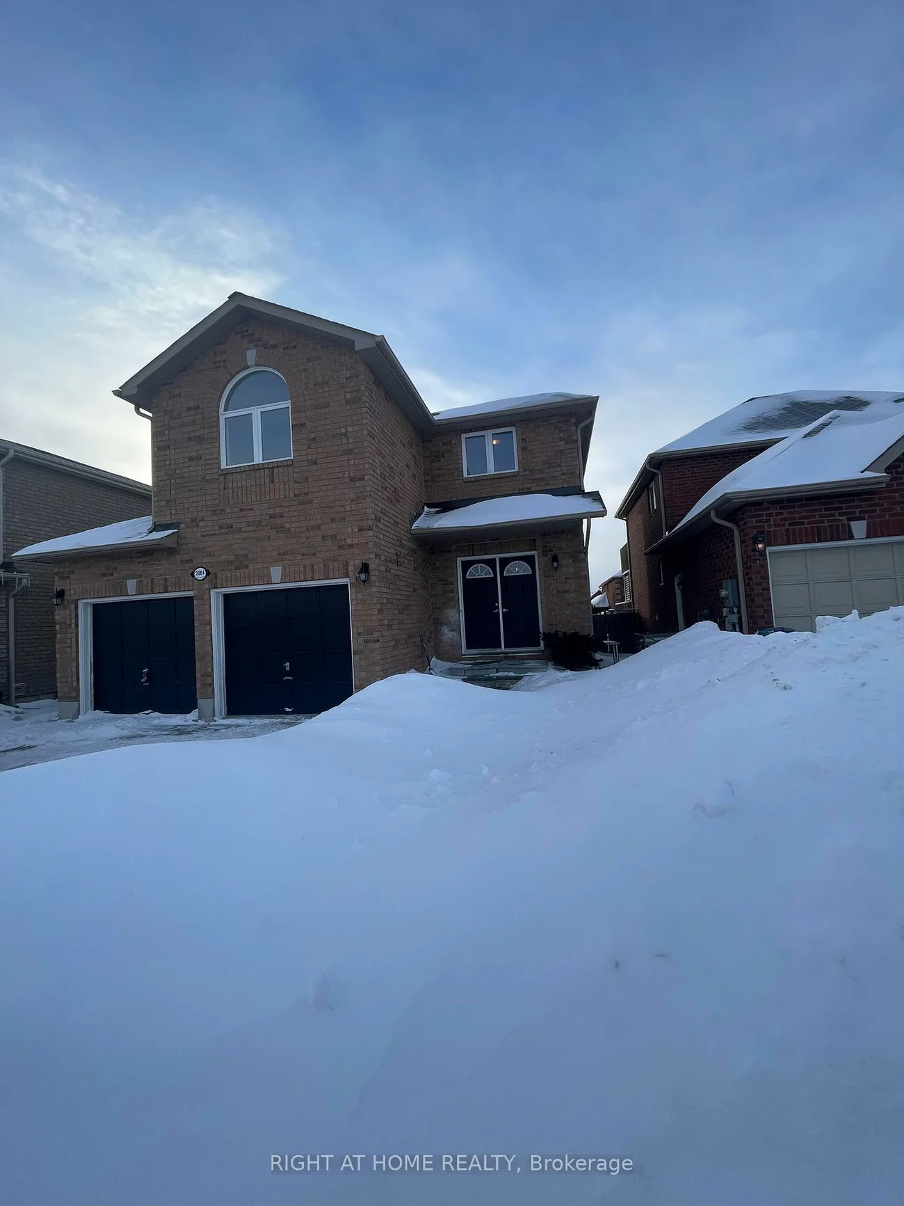 2084, Osbond, Alcona, Innisfil