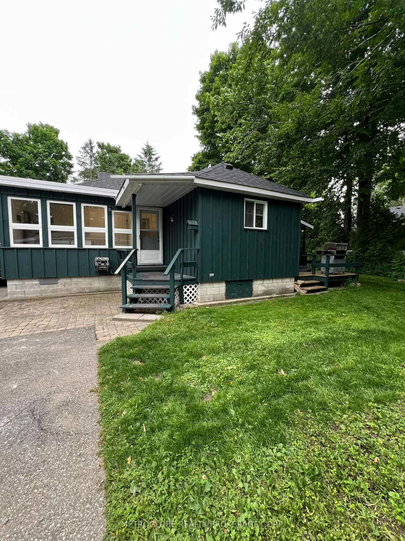 876, Kennedy, Alcona, Innisfil