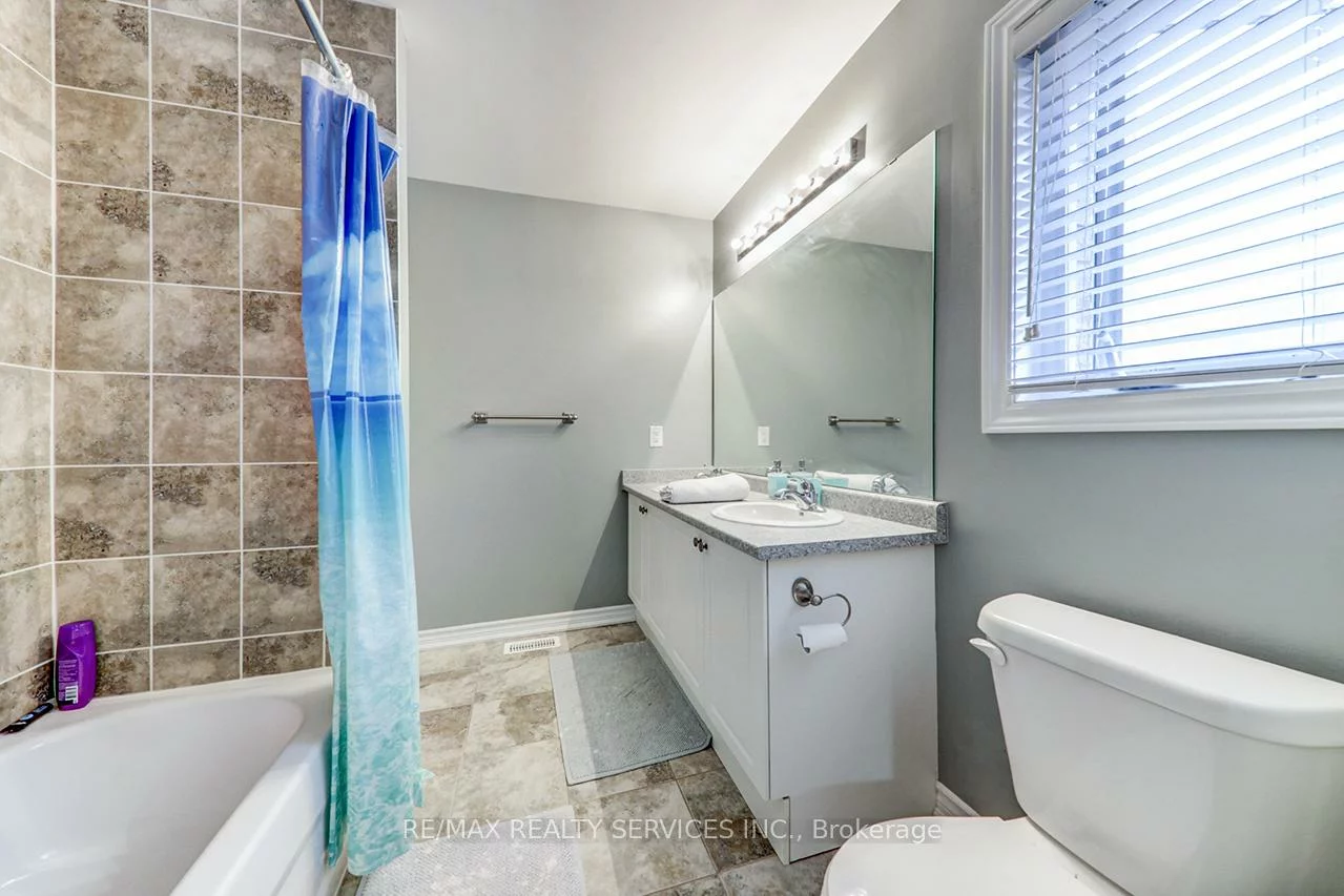 2179, Dawson, Alcona, Innisfil