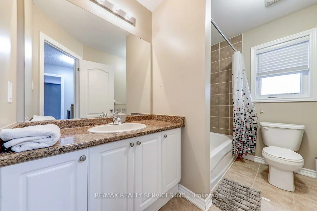 2179, Dawson, Alcona, Innisfil