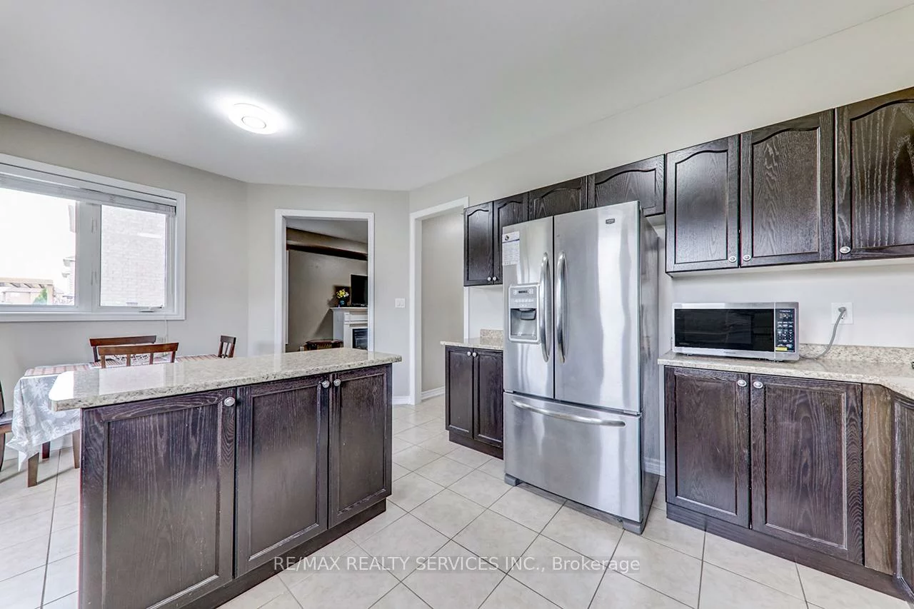 2179, Dawson, Alcona, Innisfil