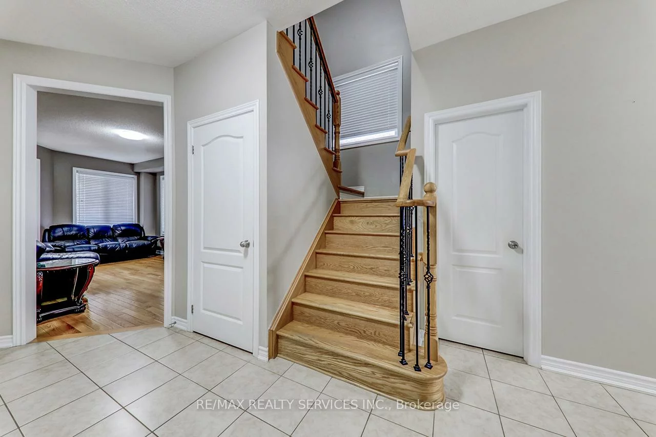 2179, Dawson, Alcona, Innisfil