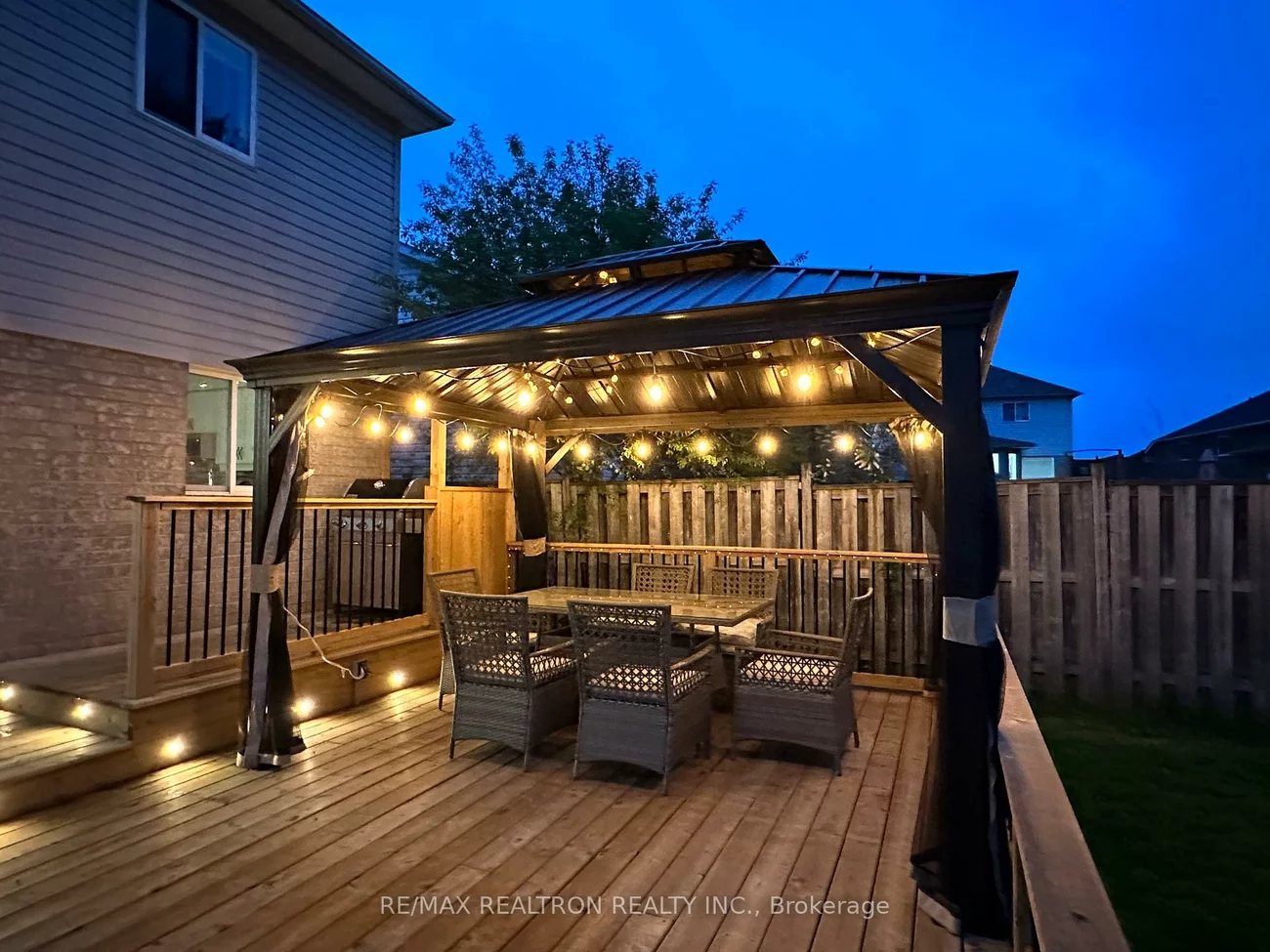 1128, Corrie, Alcona, Innisfil