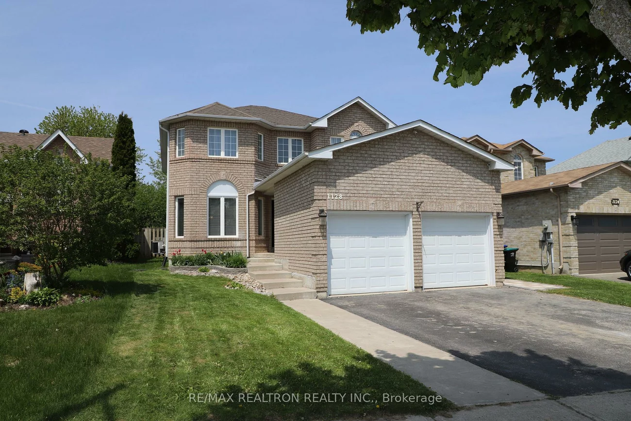 1128, Corrie, Alcona, Innisfil