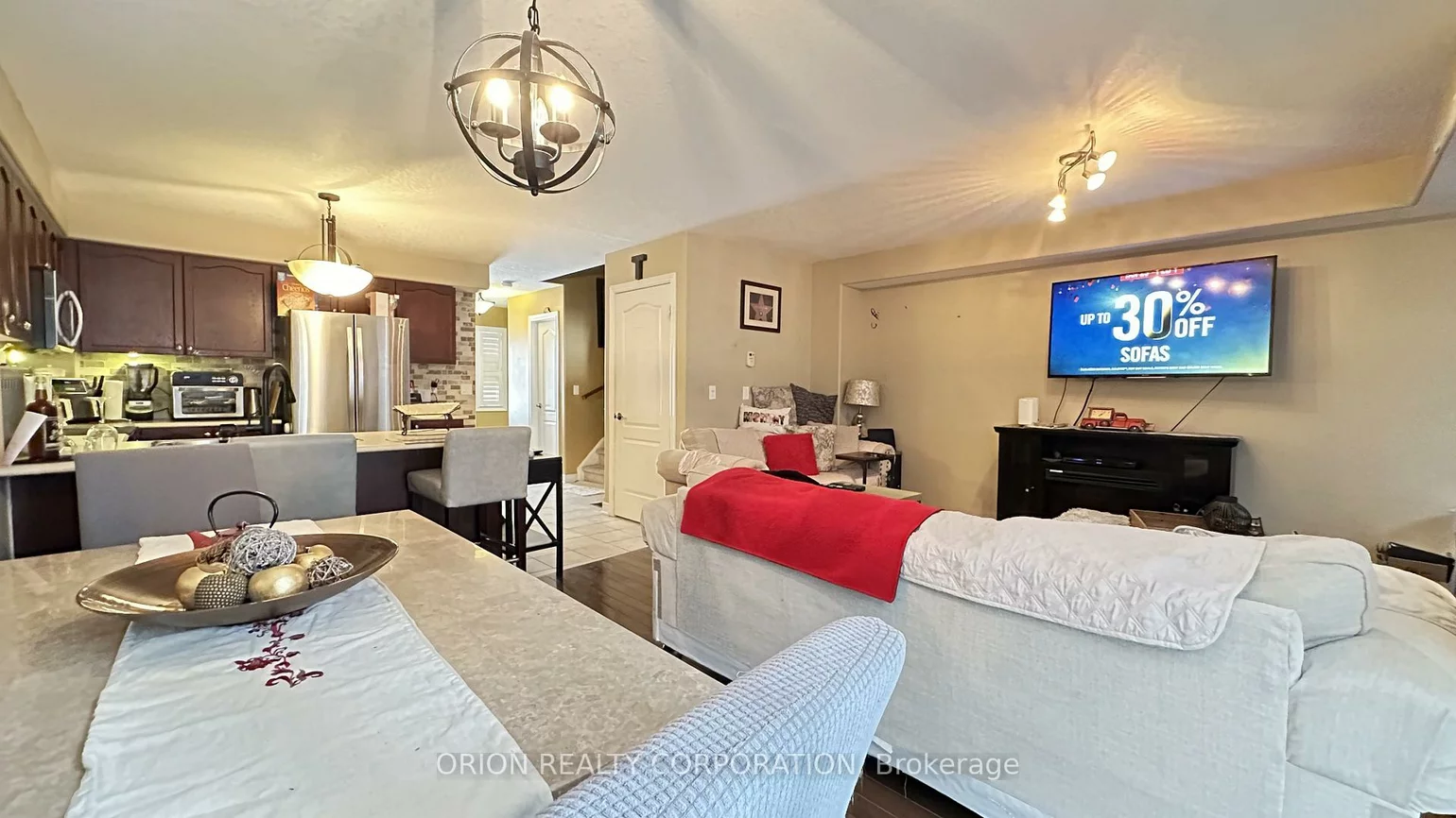 1786, Lamstone, Alcona, Innisfil