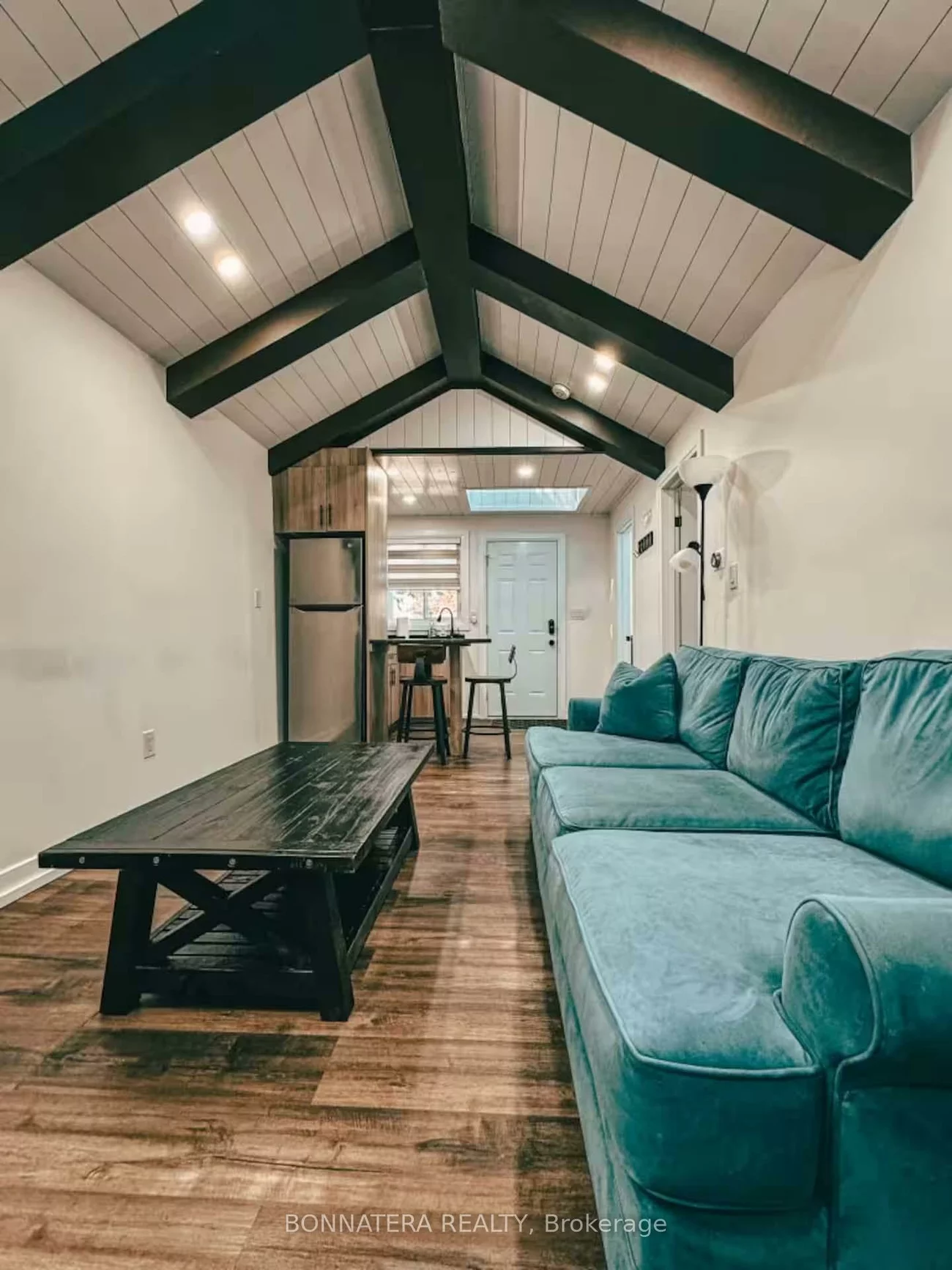 687, Innisfil Beach, Alcona, Innisfil