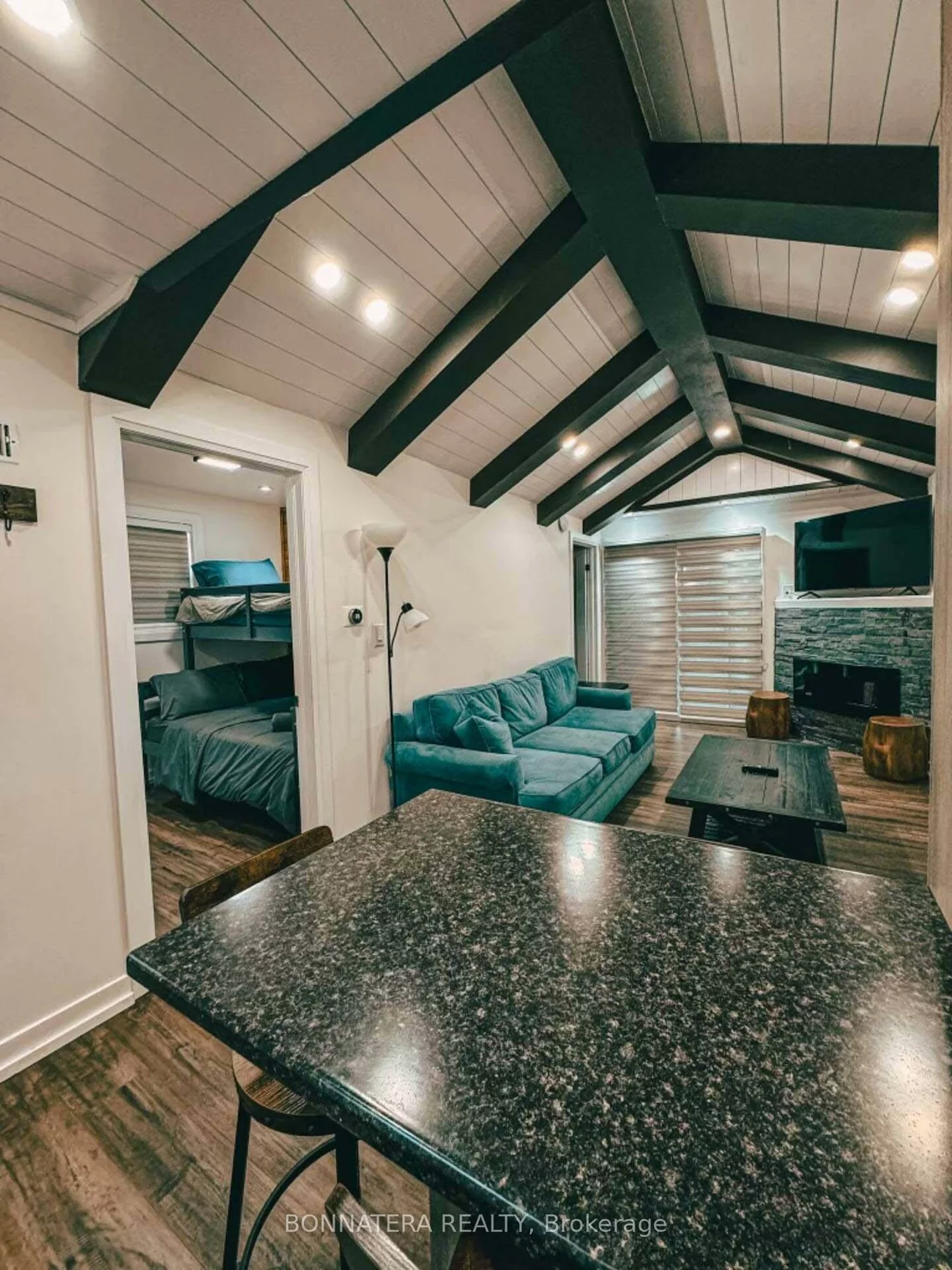 687, Innisfil Beach, Alcona, Innisfil