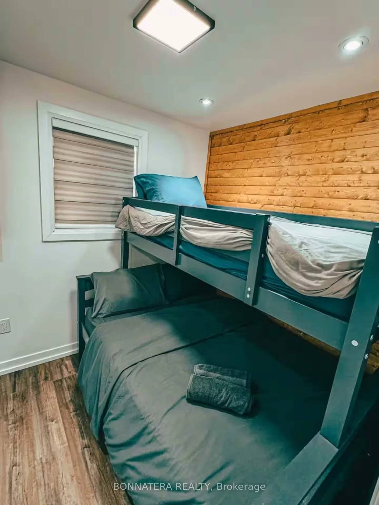 687, Innisfil Beach, Alcona, Innisfil