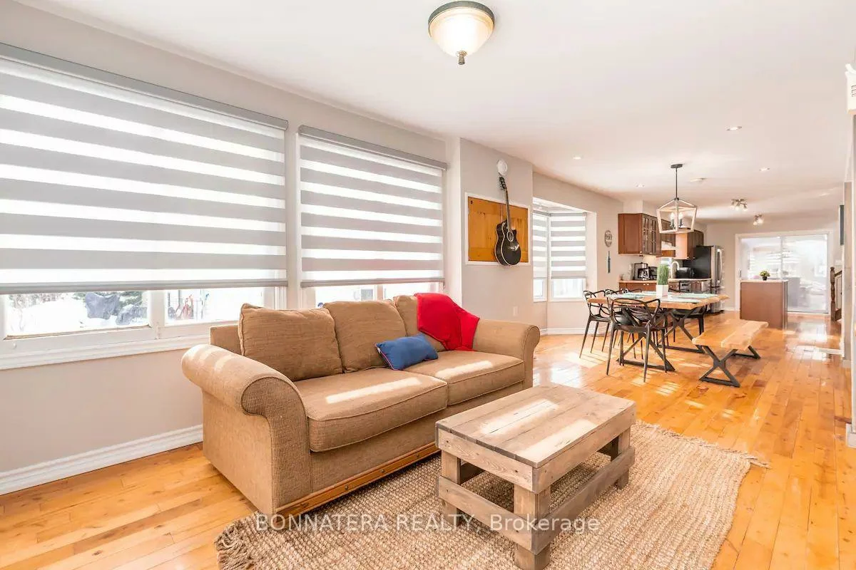 687, Innisfil Beach, Alcona, Innisfil